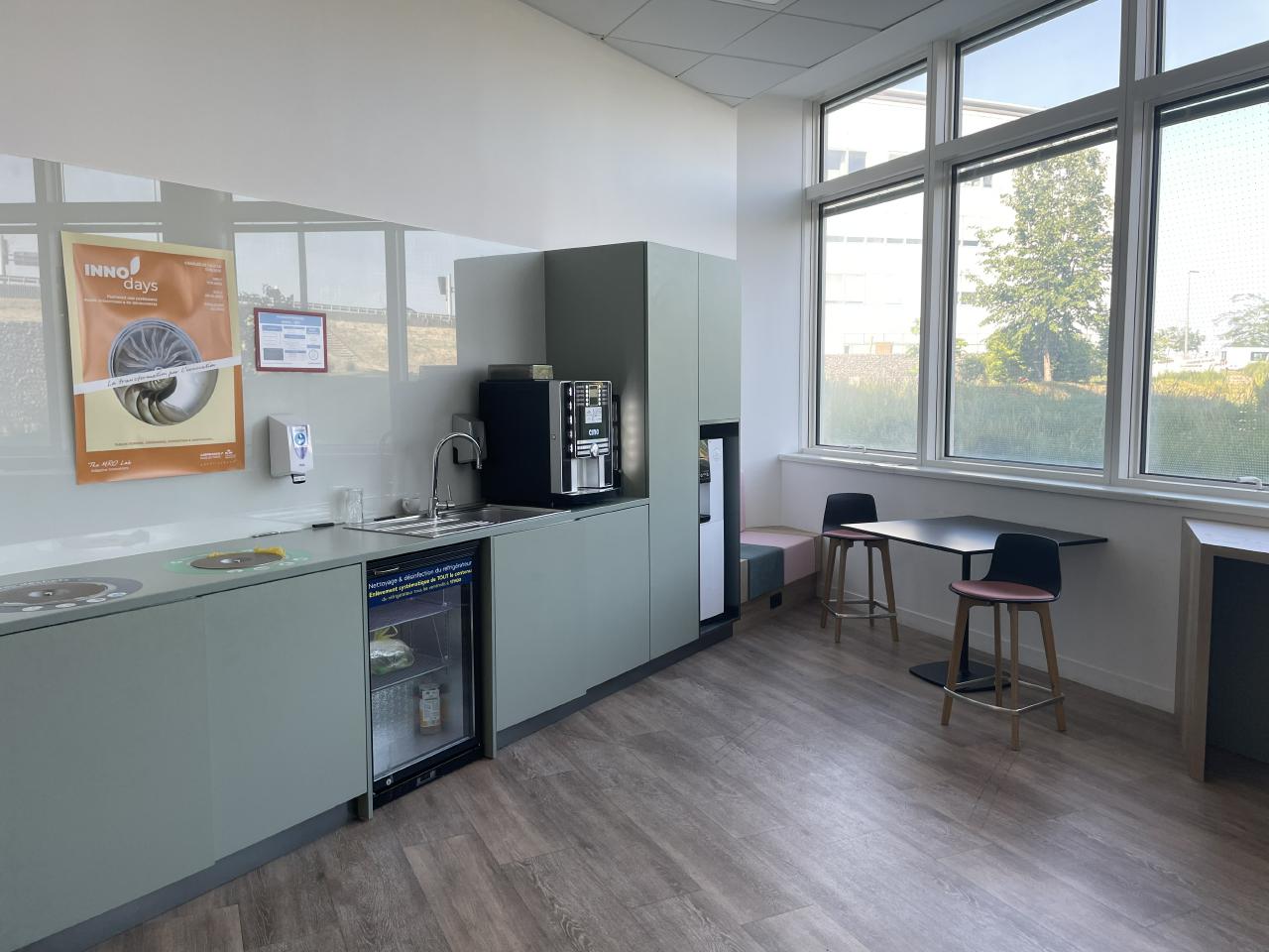 Bureau Tremblay-en-France 5000m² Location bureau Tremblay-en-France Seine-Saint-Denis OLBUR2313660 9